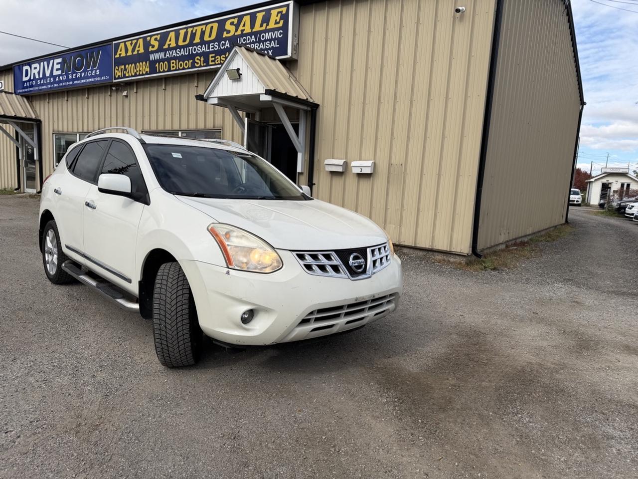 2012 Nissan Rogue SV Photo5