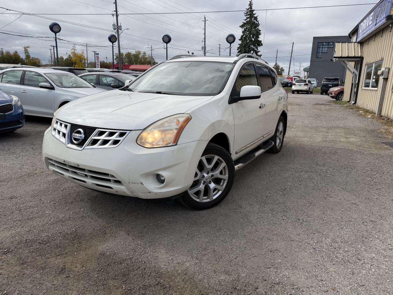 2012 Nissan Rogue SV Photo