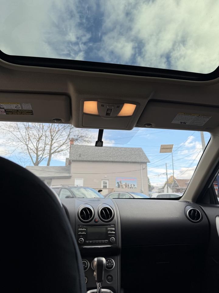 2012 Nissan Rogue SV Photo