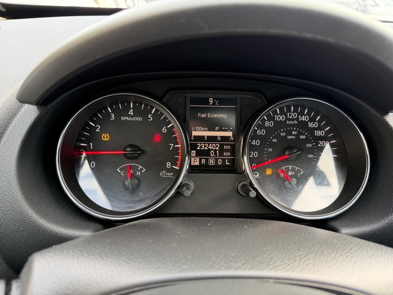 2012 Nissan Rogue SV Photo