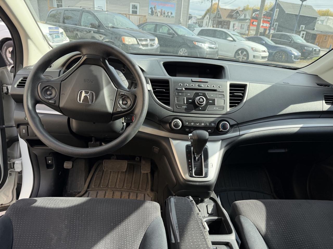 2014 Honda CR-V LX Photo