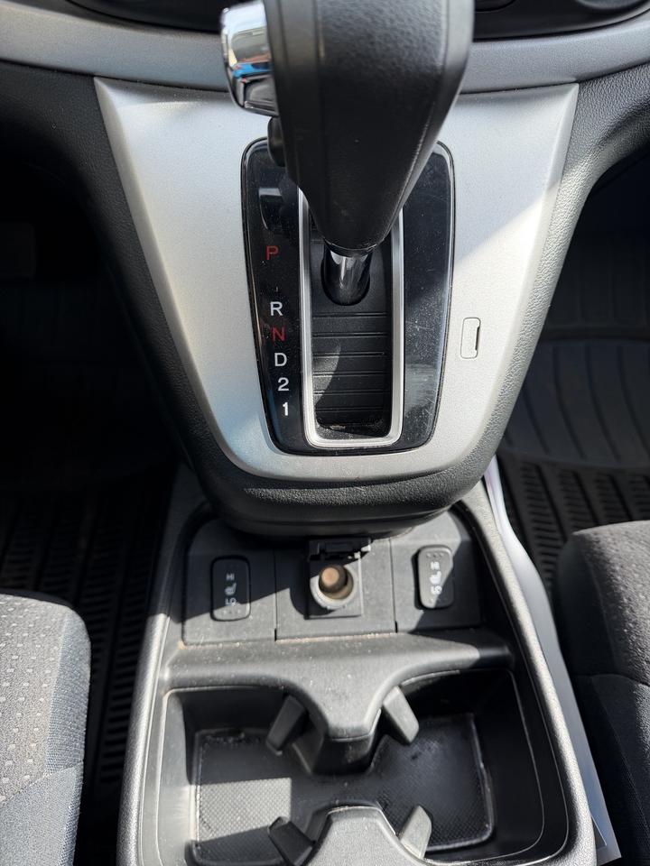 2014 Honda CR-V LX Photo