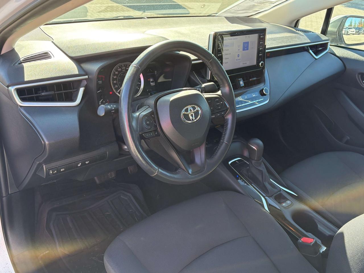 2021 Toyota Corolla LE Upgrade   Sunroof   Heated Seats/Steering Wheel Photo