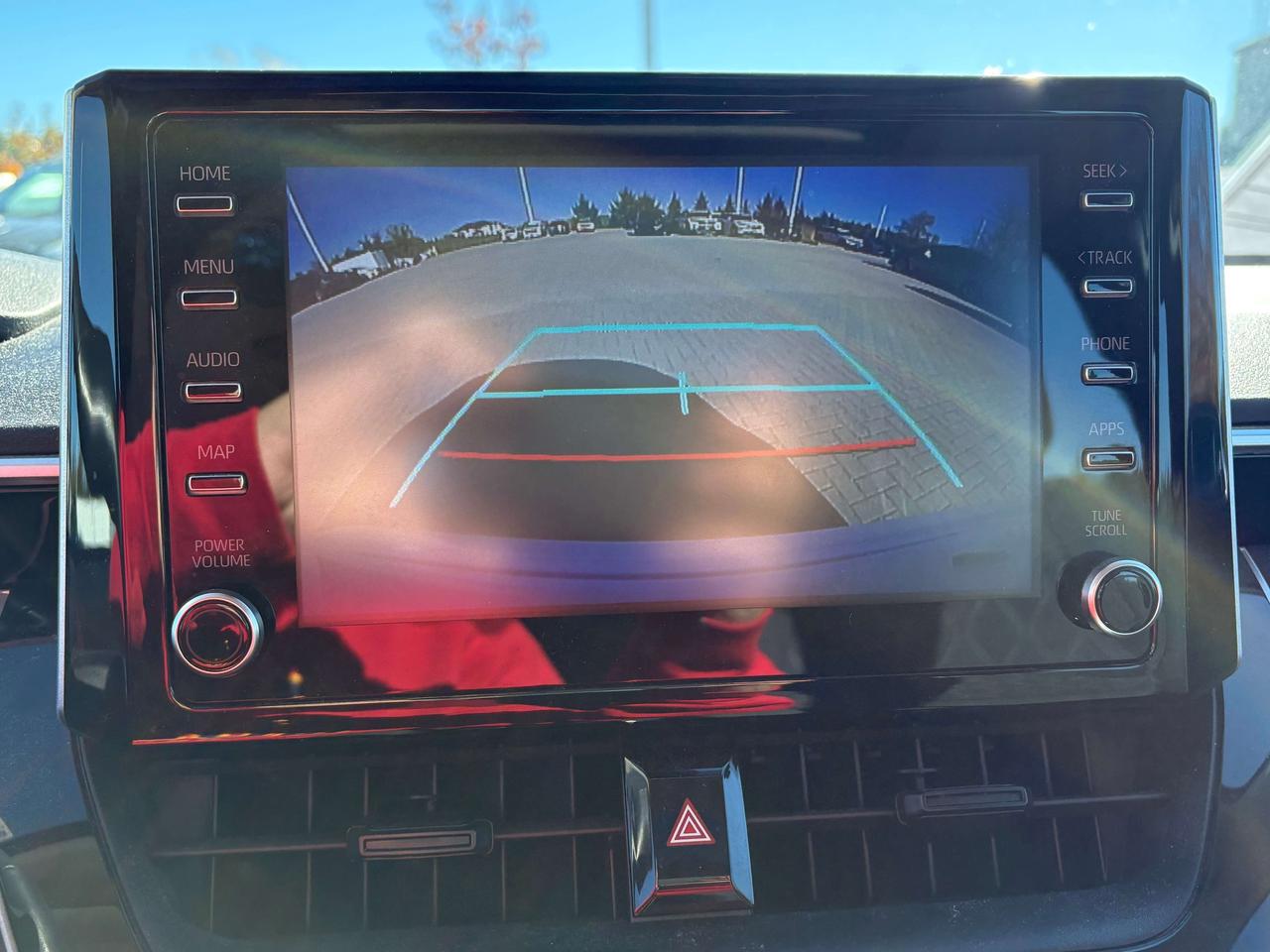 2021 Toyota Corolla LE Upgrade   Sunroof   Heated Seats/Steering Wheel Photo