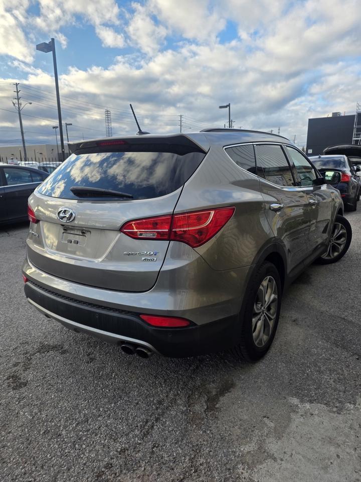 2014 Hyundai Santa Fe Sport Sport 2.0T Photo