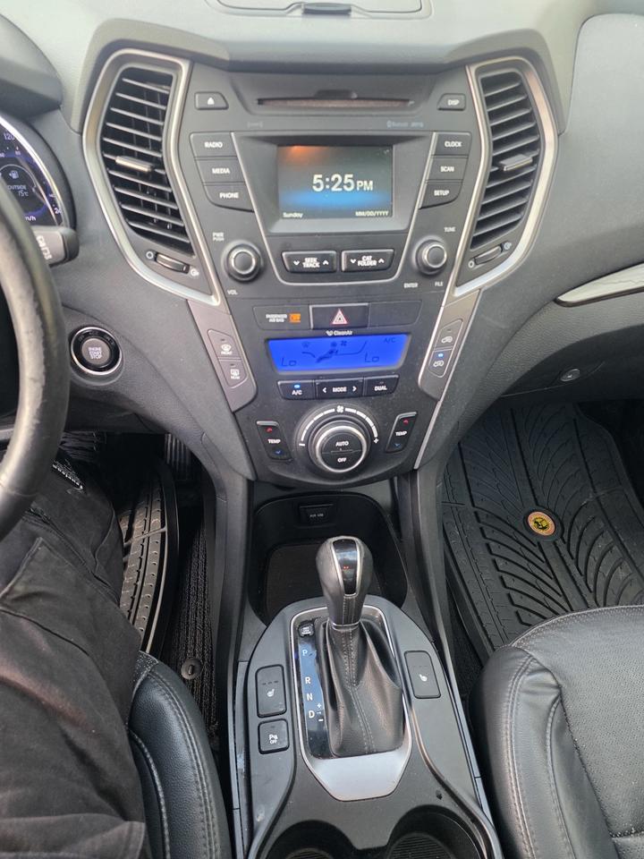 2014 Hyundai Santa Fe Sport Sport 2.0T Photo