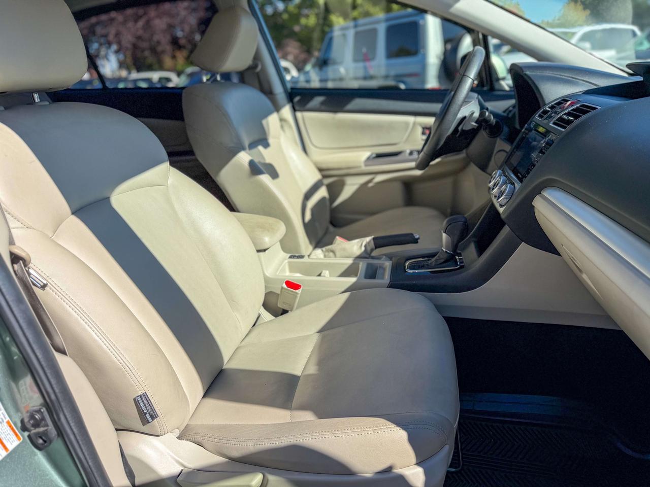 2015 Subaru XV 2.0i Limited Pkg/AWD/NAVI/ROOF/CAMERA/LOW KM/2.0L Photo
