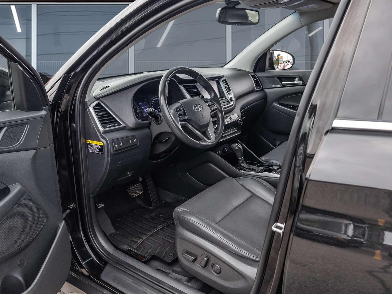 2016 Hyundai Tucson AWD 4dr 2.0L Luxury   2.0L   Backup Camera   Blind Spot Photo