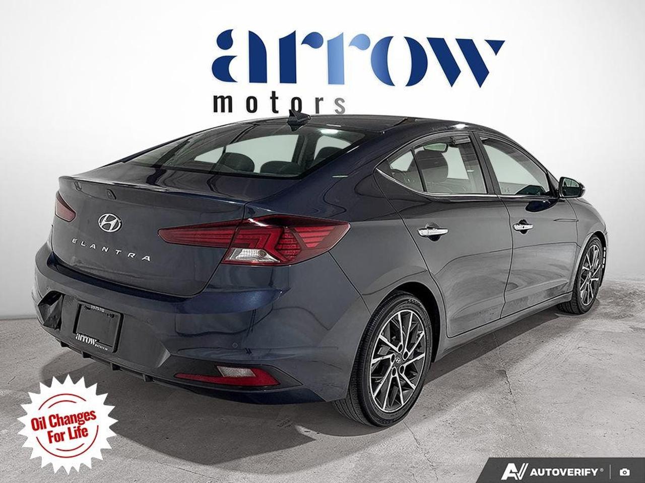 2020 Hyundai Elantra Ultimate IVT Photo