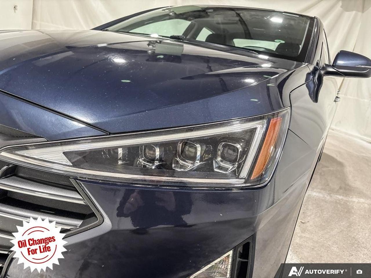 2020 Hyundai Elantra Ultimate IVT Photo