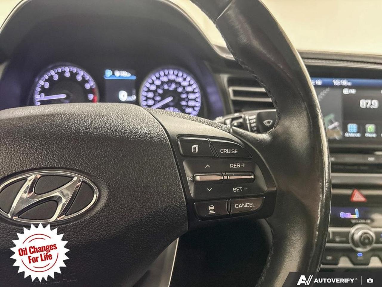 2020 Hyundai Elantra Ultimate IVT Photo
