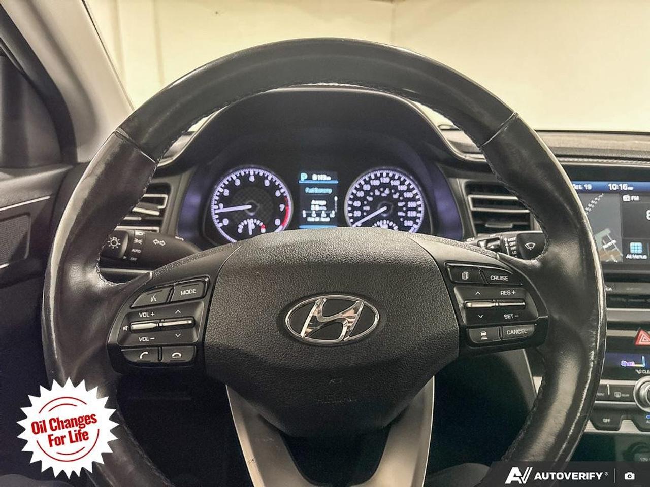 2020 Hyundai Elantra Ultimate IVT Photo