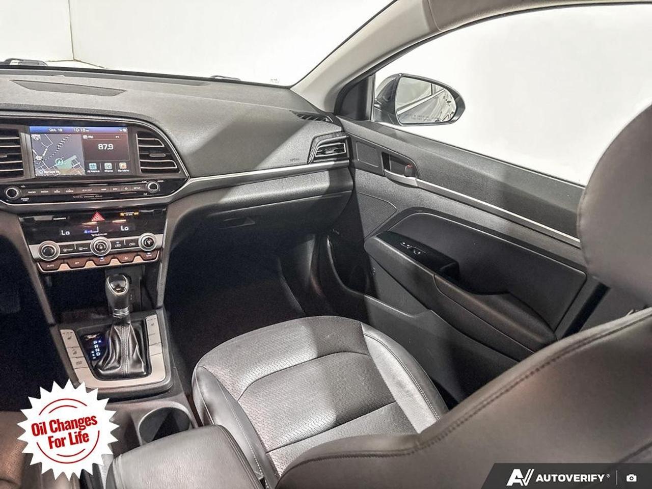 2020 Hyundai Elantra Ultimate IVT Photo
