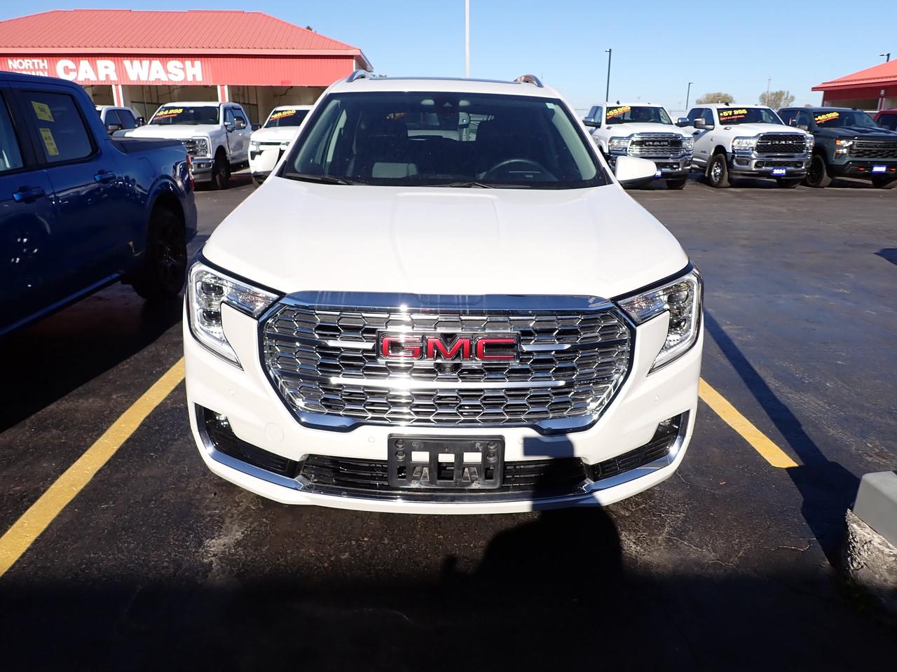 2024 GMC Terrain Denali AWD 4DR Photo1
