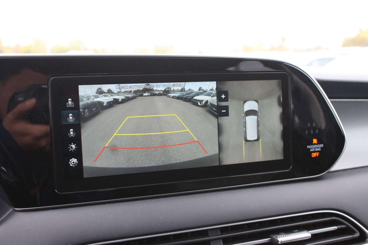 2021 Hyundai PALISADE 7 Passenger Photo