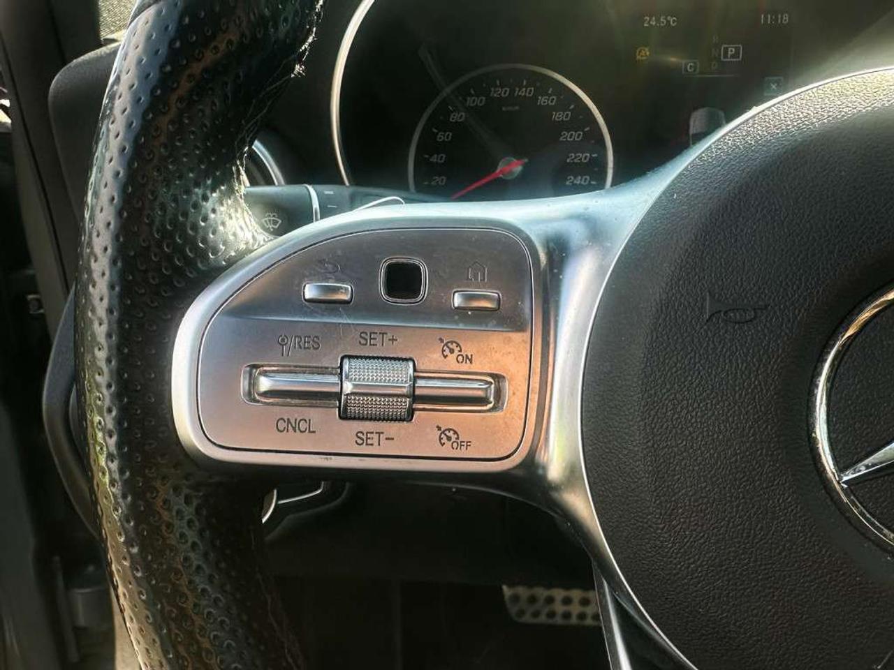 2020 Mercedes-Benz C-Class C300 4MATIC SUNROOF AMG ALLOYS LEATHER SEATS Photo