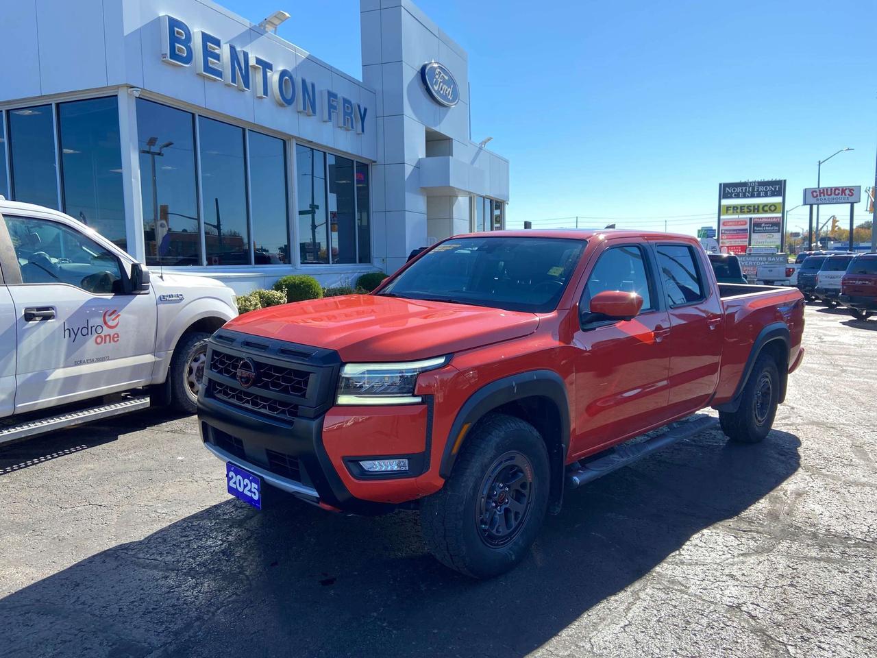 2025 Nissan Frontier  Photo0