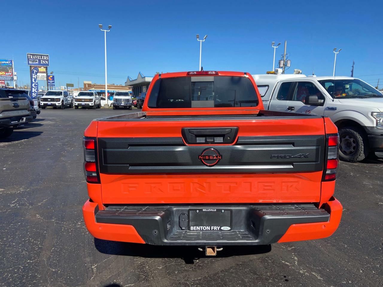 2025 Nissan Frontier  Photo