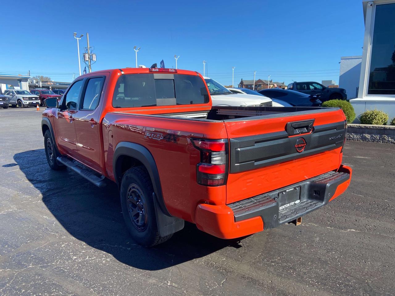 2025 Nissan Frontier  Photo