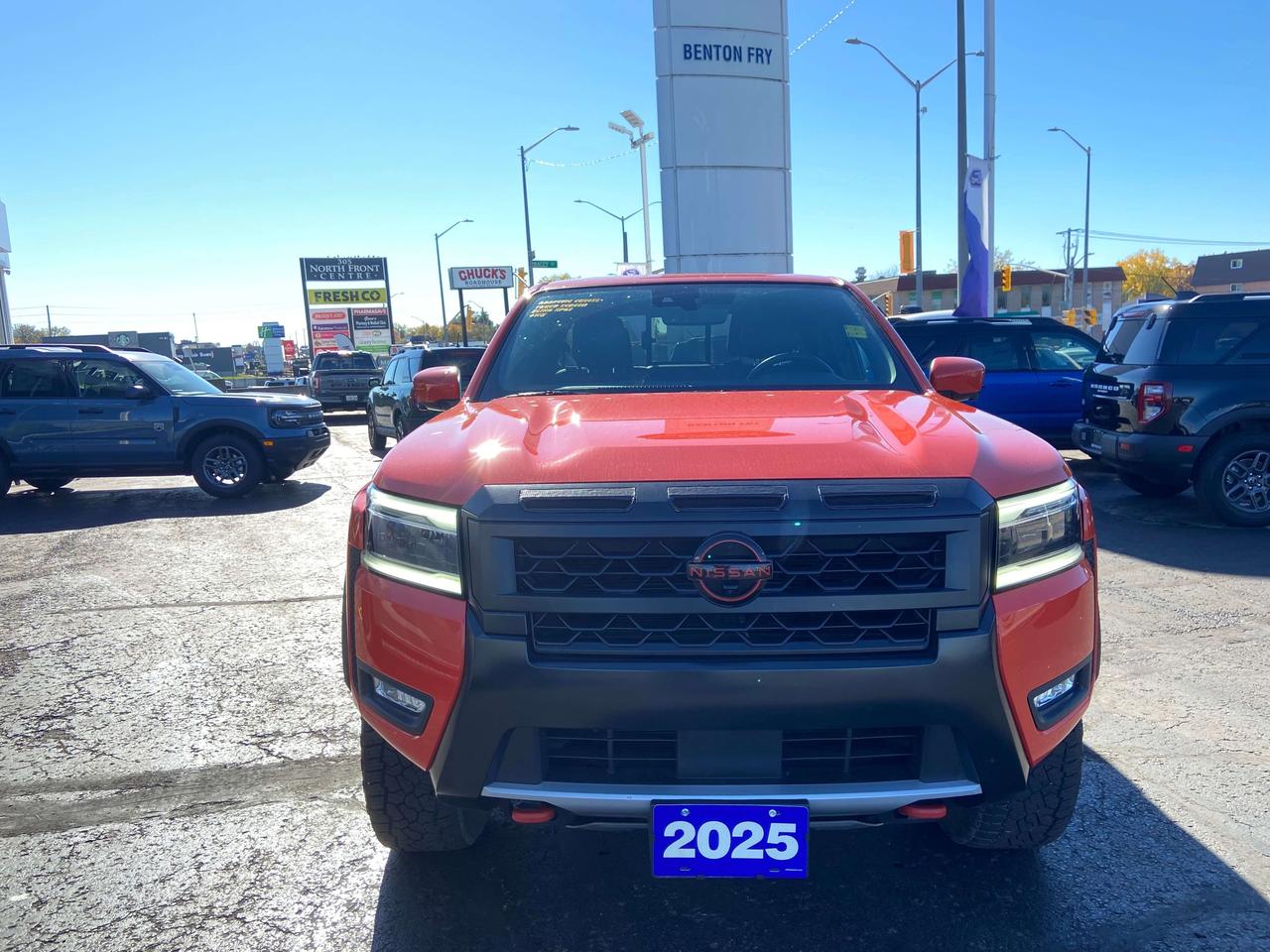 2025 Nissan Frontier  Photo
