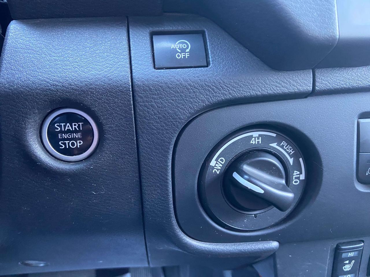2025 Nissan Frontier  Photo
