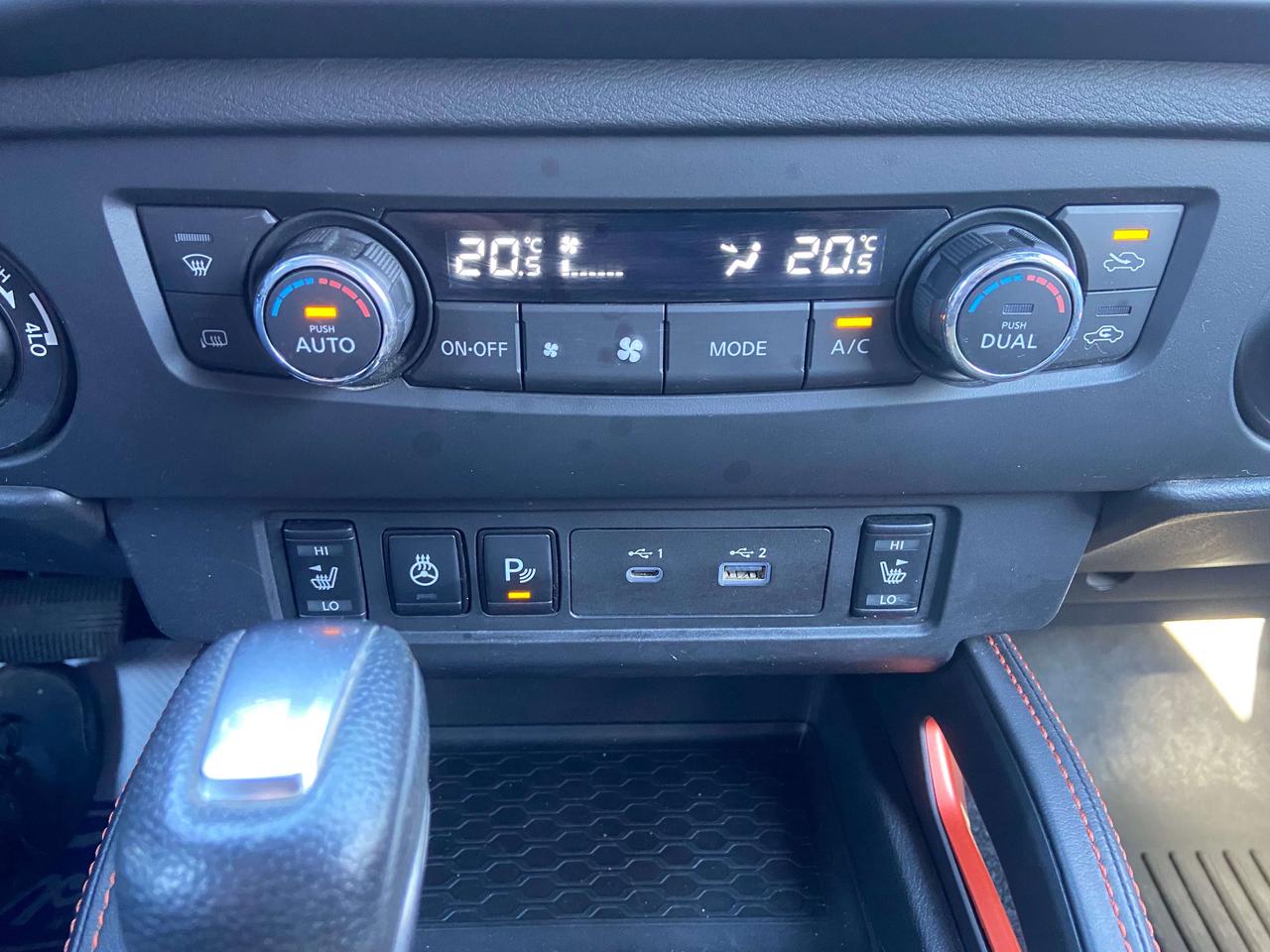 2025 Nissan Frontier  Photo