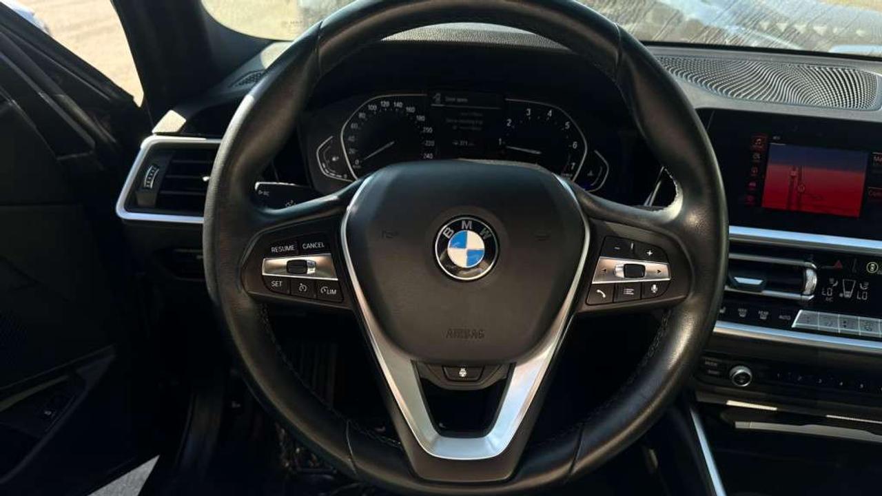 2021 BMW 3 Series 330i xDrive Apple CarPlay Sunroof Towing Option Photo
