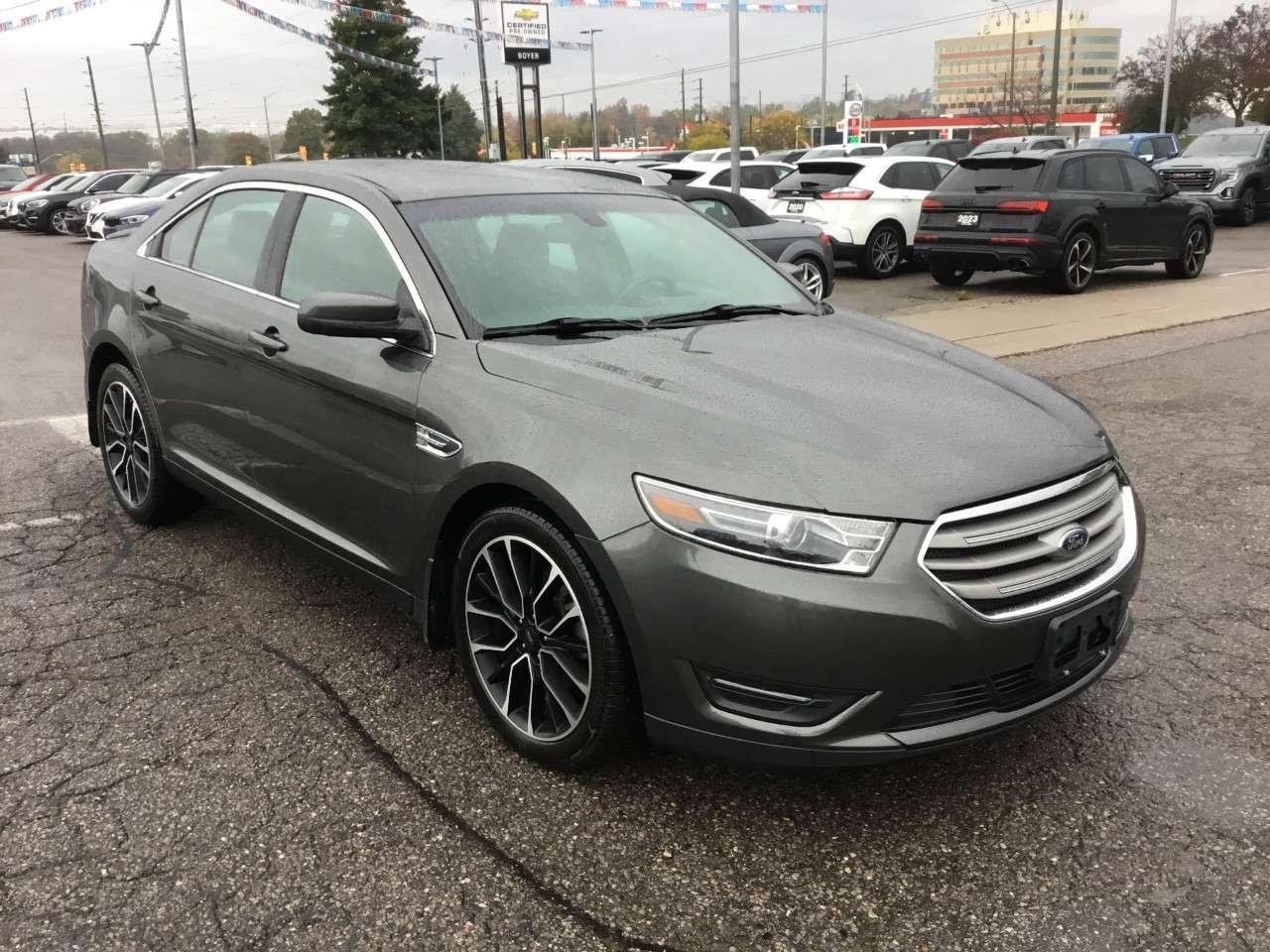 2017 Ford Taurus 4DR SDN SEL FWD Photo