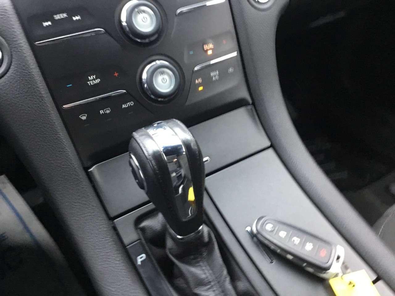 2017 Ford Taurus 4DR SDN SEL FWD Photo