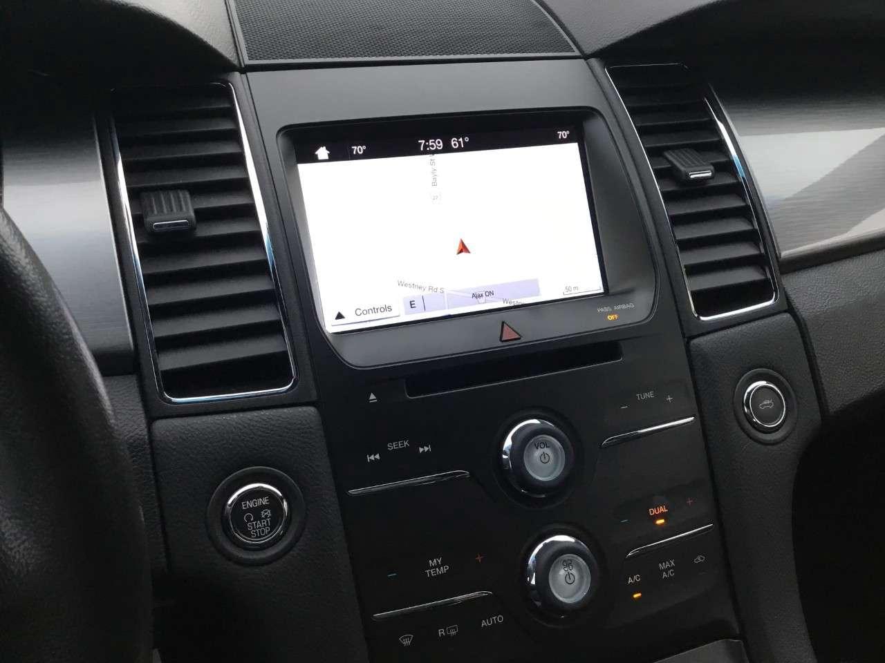 2017 Ford Taurus 4DR SDN SEL FWD Photo