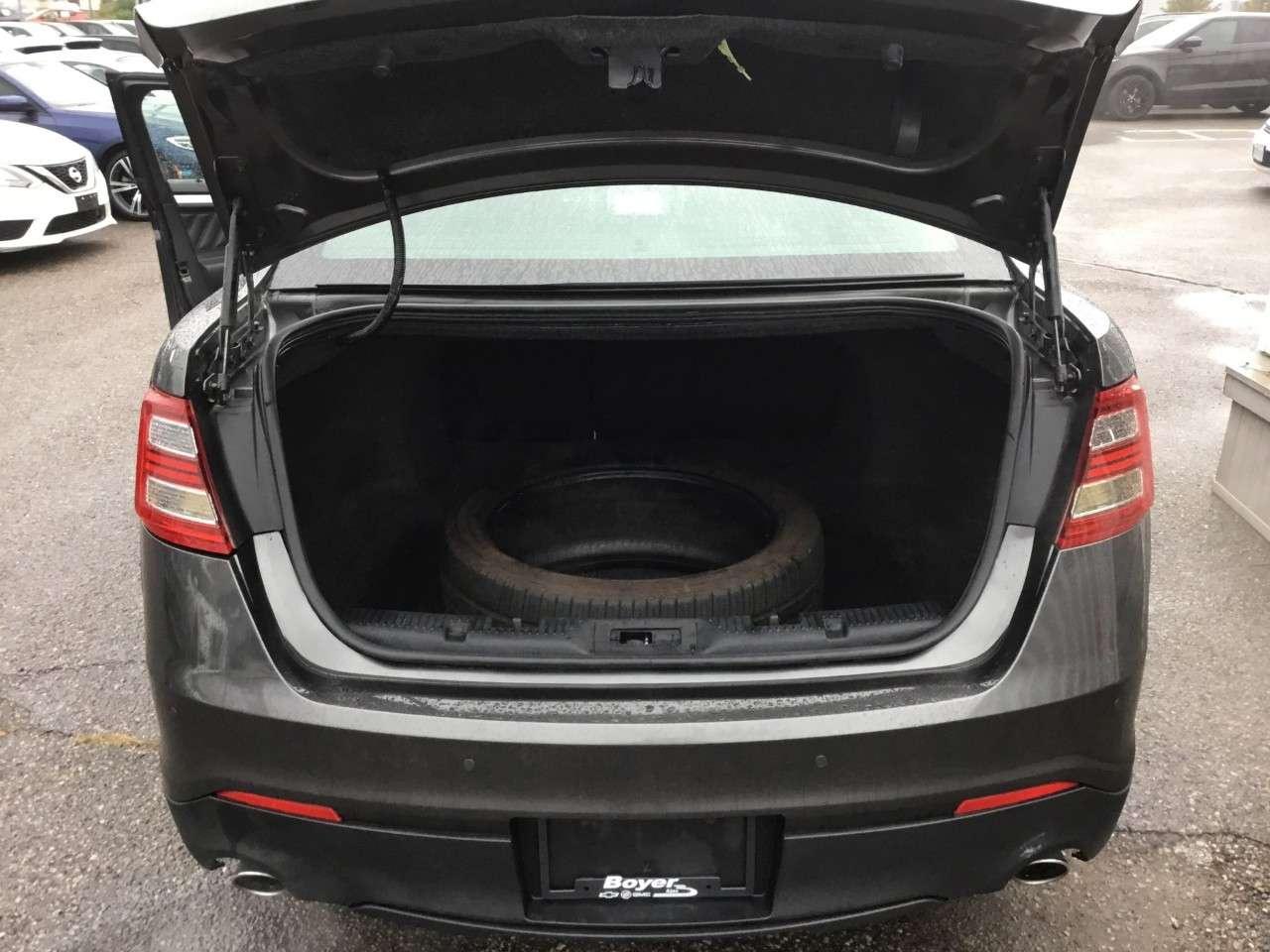 2017 Ford Taurus 4DR SDN SEL FWD Photo