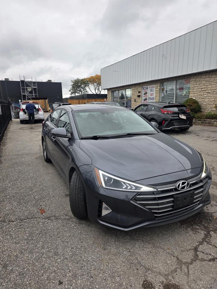 2020 Hyundai Elantra Preferred Photo5