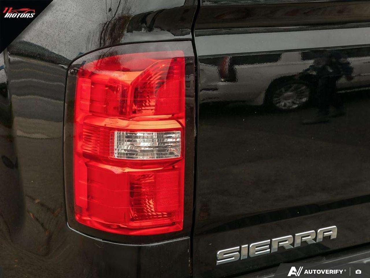2016 GMC Sierra 1500 4WD DOUBLE CAB 143.5 Photo
