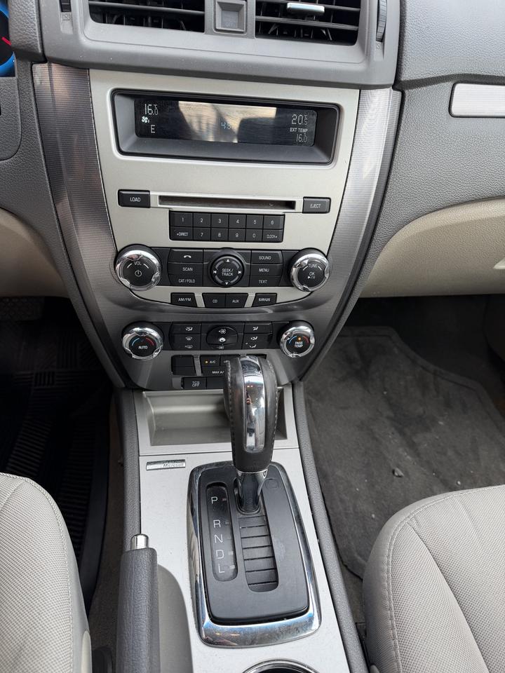 2011 Ford Fusion SEL Photo
