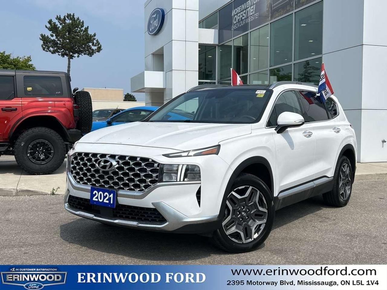2021 Hyundai Santa Fe Luxury Photo1