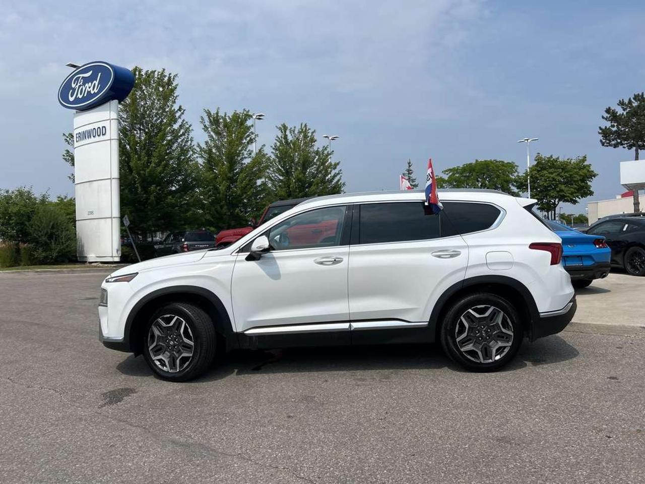 2021 Hyundai Santa Fe Luxury Photo