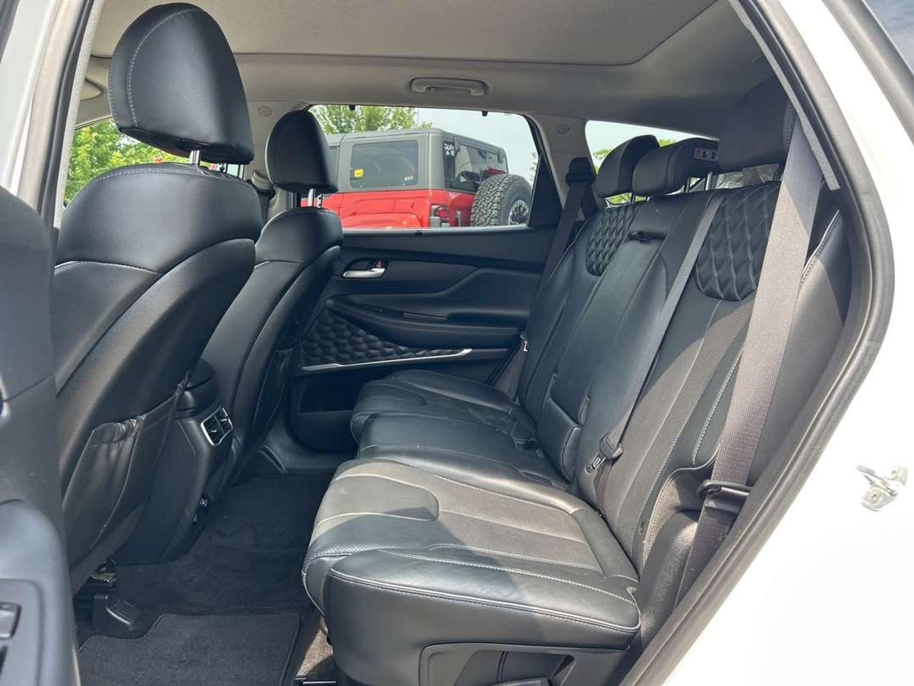2021 Hyundai Santa Fe Luxury Photo