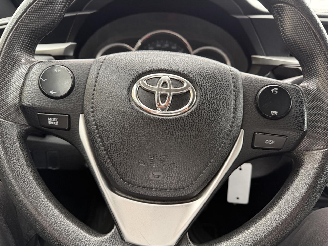 2016 Toyota Corolla LE Photo