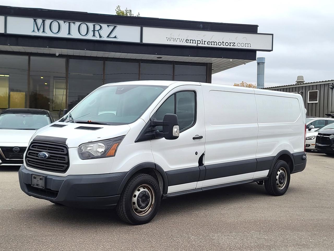 2017 Ford Transit 150 Base Photo5