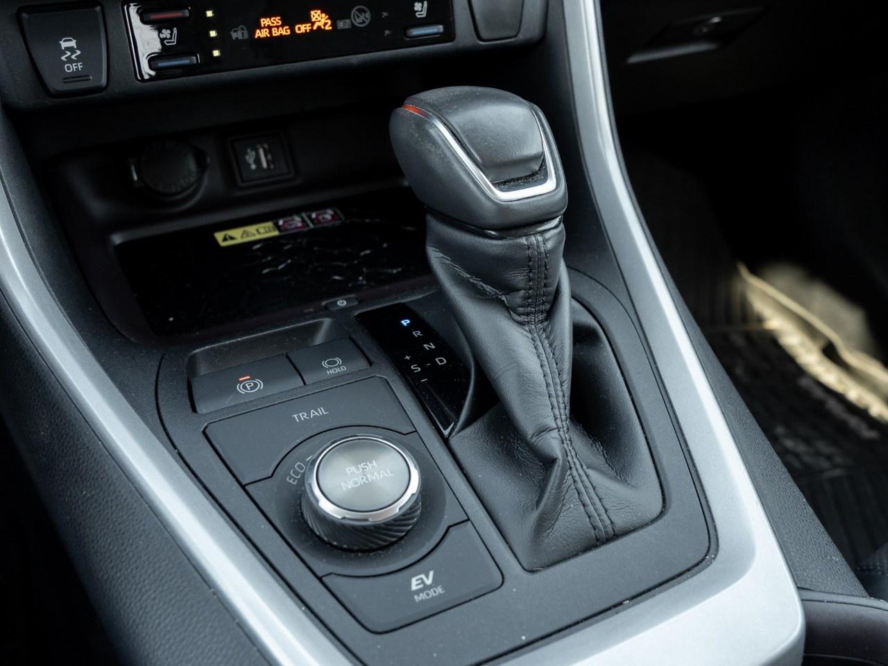 2023 Toyota RAV4 Hybrid Limited AWD Photo