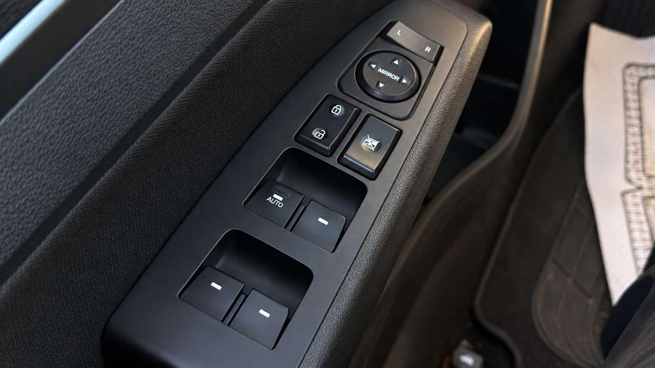 2020 Hyundai Elantra Preferred   Certified   No Accident Photo