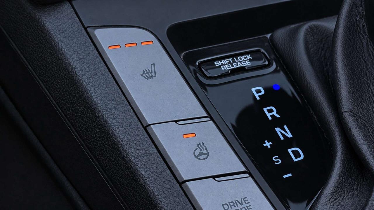 2020 Hyundai Elantra Preferred   Certified   No Accident Photo