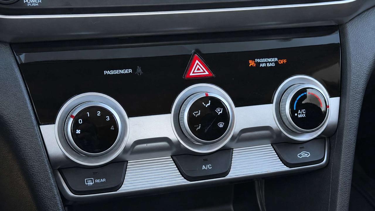 2020 Hyundai Elantra Preferred   Certified   No Accident Photo