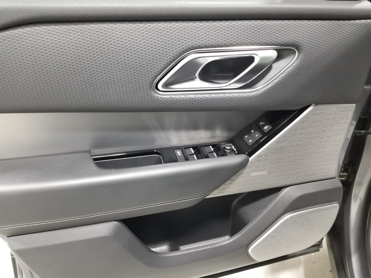 2019 Land Rover Range Rover Velar D180 SE R-Dynamic 4dr All-Wheel Drive Photo