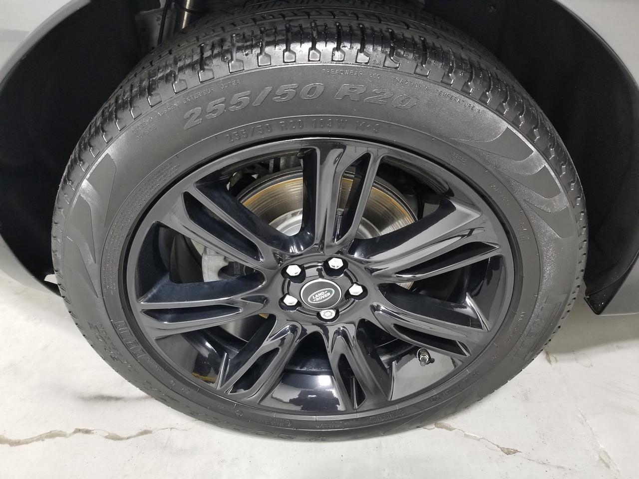 2019 Land Rover Range Rover Velar D180 SE R-Dynamic 4dr All-Wheel Drive Photo