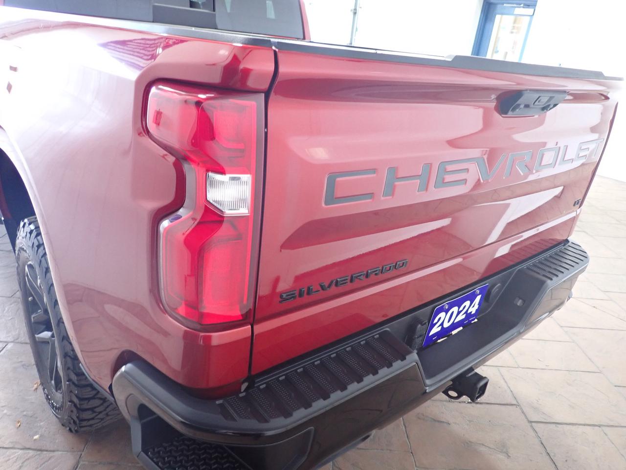 2024 Chevrolet Silverado 1500 LT Trail Boss 4WD CREW CAB *DIESEL* Photo