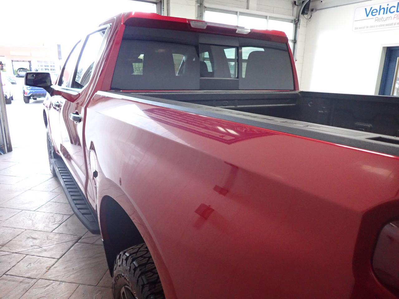 2024 Chevrolet Silverado 1500 LT Trail Boss 4WD CREW CAB *DIESEL* Photo