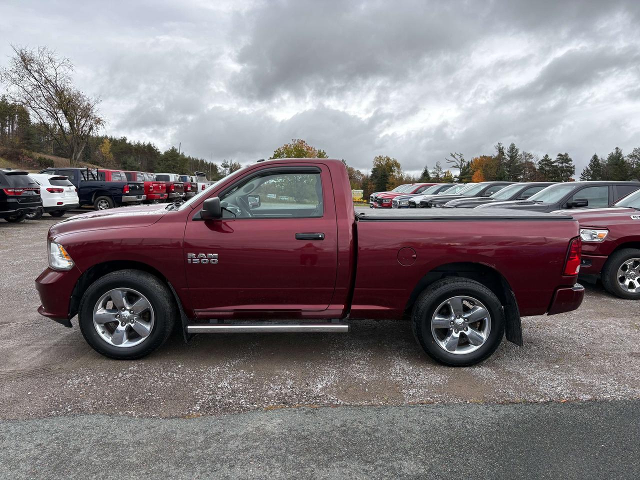 2016 RAM 1500 Express Photo