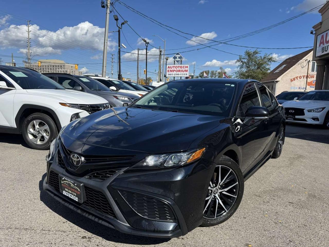 2021 Toyota Camry SE UPGRADE AWD   Sunroof   Push Start   Htd Steering Photo5