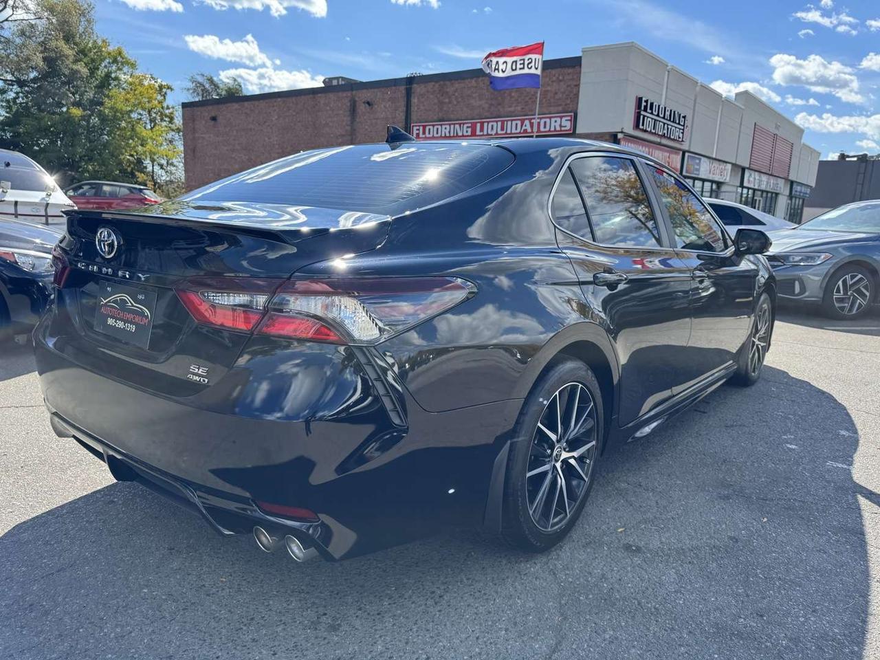 2021 Toyota Camry SE UPGRADE AWD   Sunroof   Push Start   Htd Steering Photo